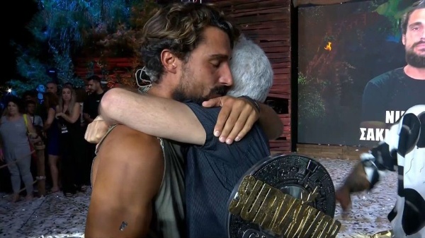 “survivor-all-star”:-Ο-Σάκης-Κατσούλης-“τίναξε-την-μπάνκα-στον-αέρα”-–-Το-αστρονομικό-ποσό-που-συγκέντρωσε-εκτός-του-επάθλου