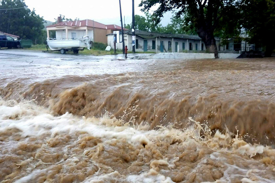 Τραγική-κατάληξη-για-το-νιόπαντρο-ζευγάρι-στο-Πήλιο-που-αγνοούνταν-μετά-τις-πλημμύρες